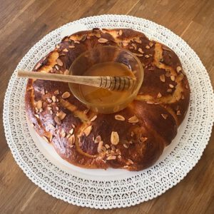 חלה מתוקה עגולה לראש השנה