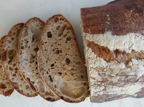 לחם חיטה ואיינקורן